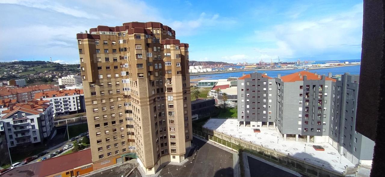 Alojamiento En Playa Del Arbeyal Gijon Exterior photo